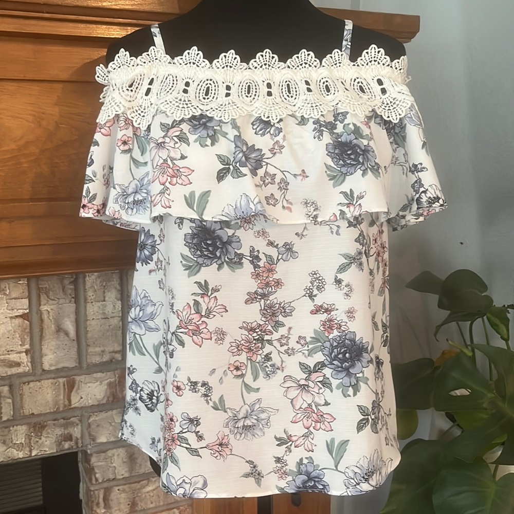 Floral off-shoulder blouse